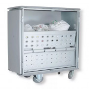 Chariot armoire avec étagères rabattables et pare-chocs supérieur Chariot armoire avec étagères rabattables et pare-chocs supérieur